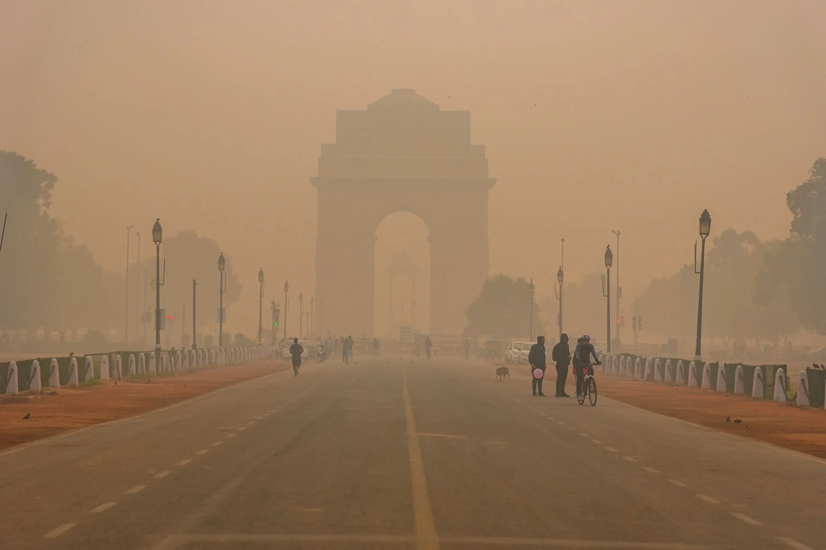 Delhi grapples with severe air quality - Photo from The Statesman